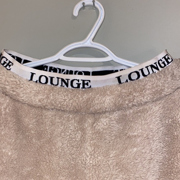 Lounge fuzzy sweatpants - Picture 2 of 3